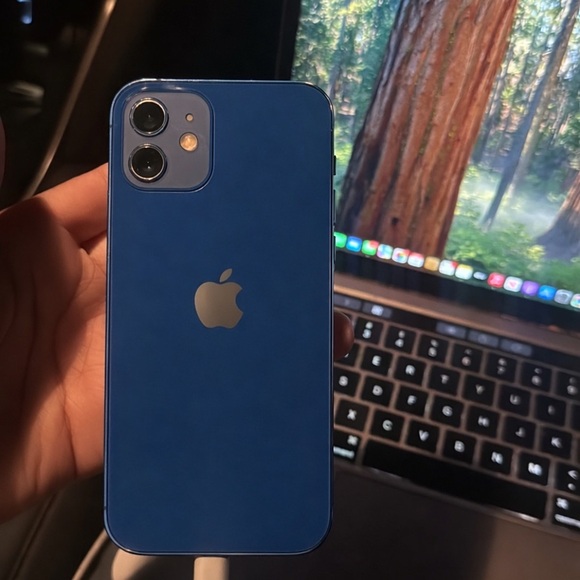 Apple iPhone 12 - Unlocked - midnight Blue